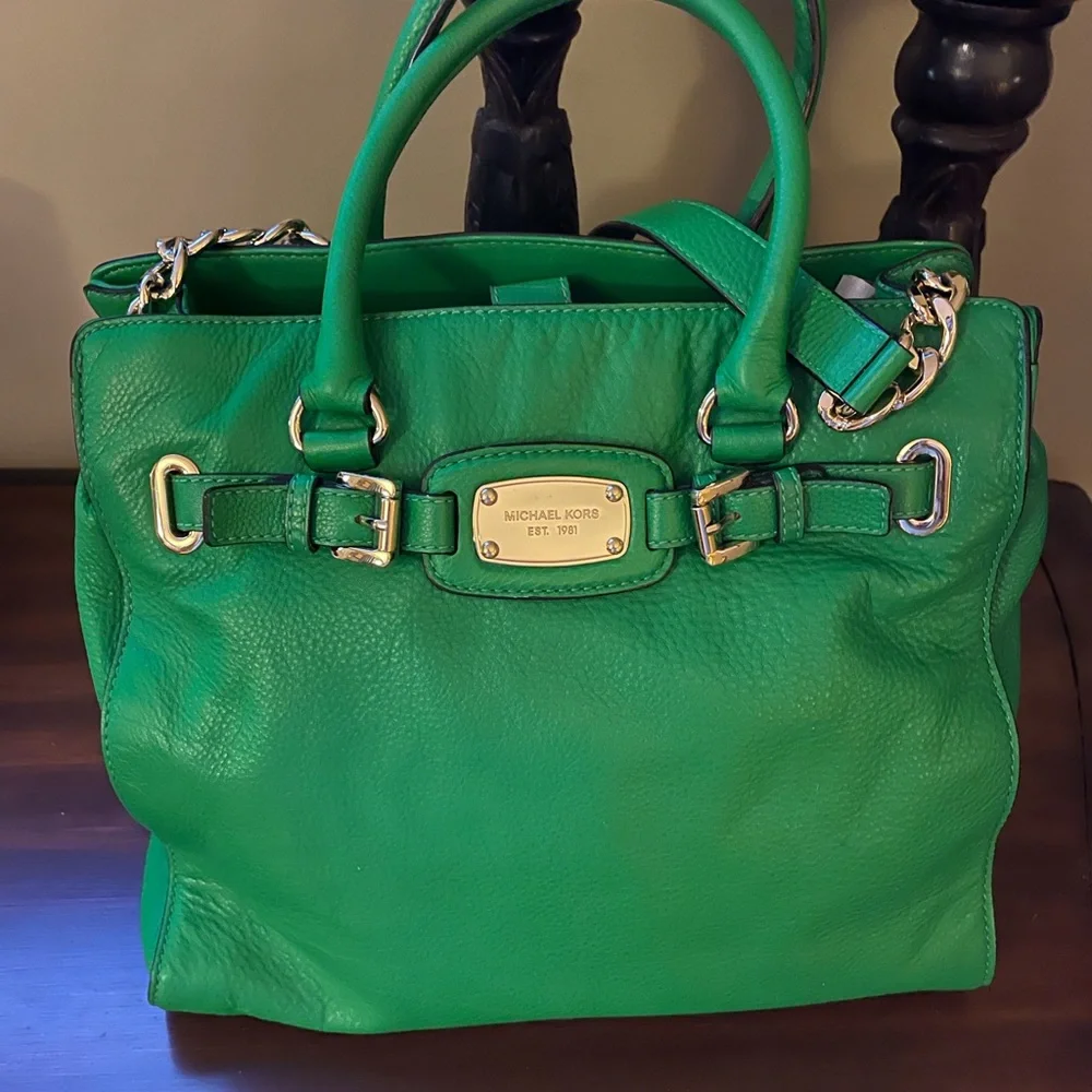 Drastically Reduced…..Michael Kors Large “Hamilton” Tote Bag - Picture 2 of 6